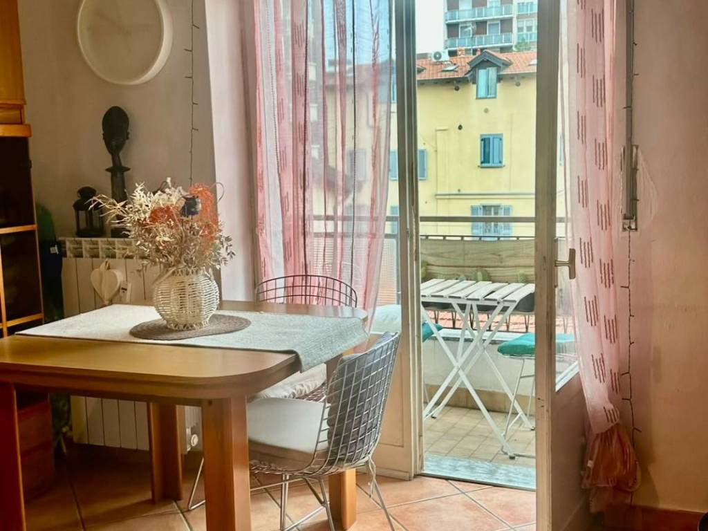 appartamento in affitto a Milano in zona Vigentino
