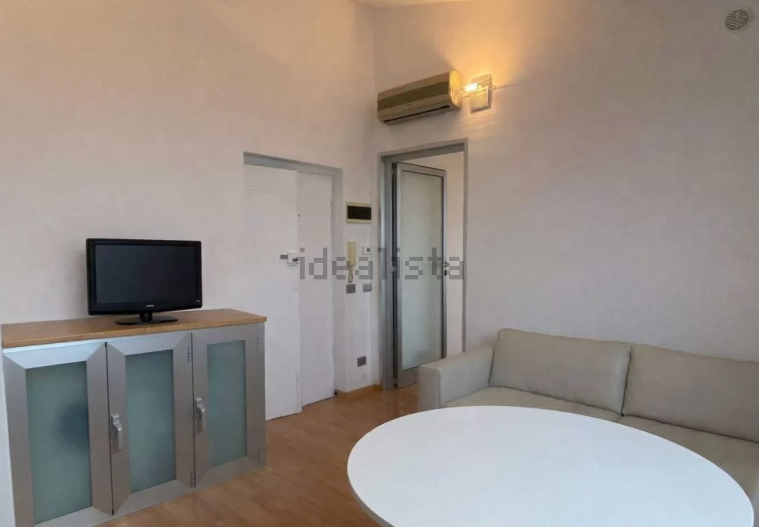 appartamento in affitto a Milano in zona Porta Romana