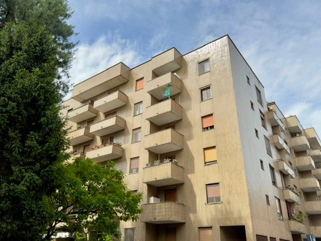 appartamento in affitto a Milano in zona Vigentino