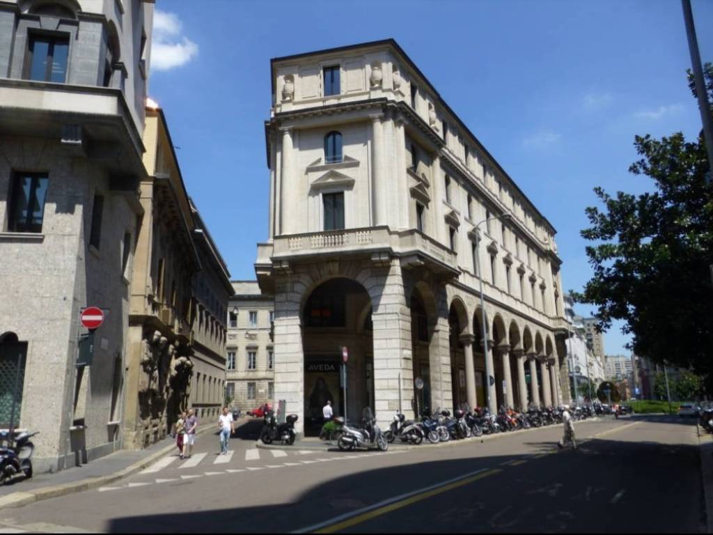 ufficio in affitto a Milano