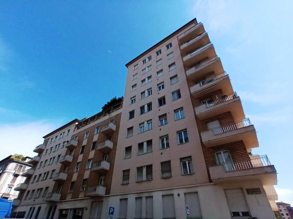 appartamento in affitto a Milano in zona Centro Direzionale