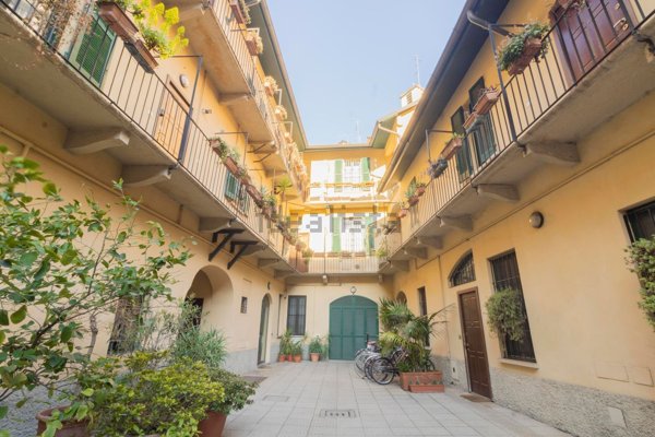 appartamento in affitto a Milano in zona Guastalla