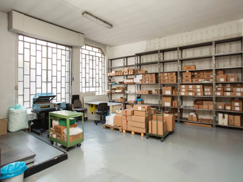 ufficio in affitto a Milano in zona Isola