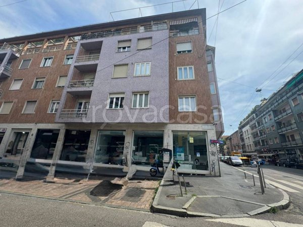 negozio in affitto a Milano
