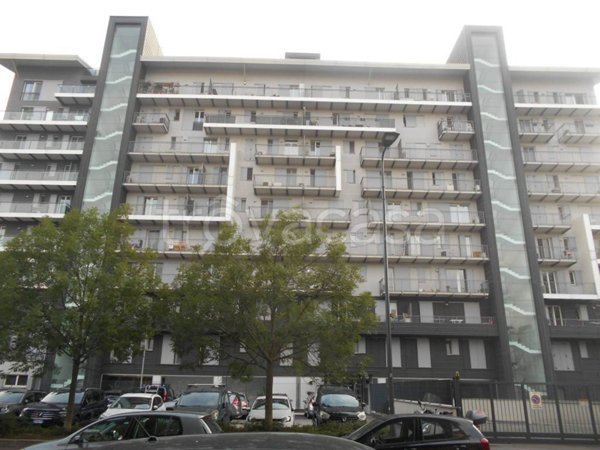 appartamento in affitto a Milano in zona Lorenteggio