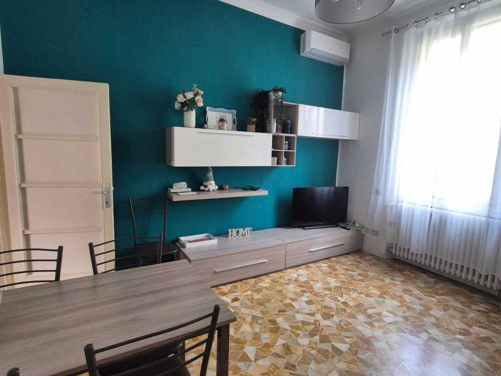 appartamento in affitto a Milano in zona Isola