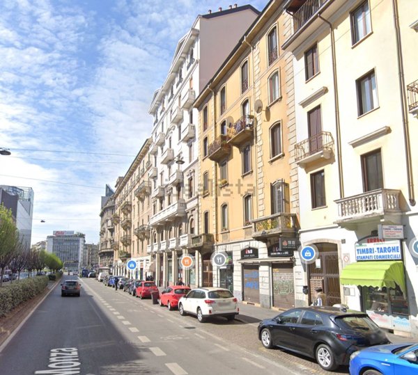 negozio in affitto a Milano in zona Gorla