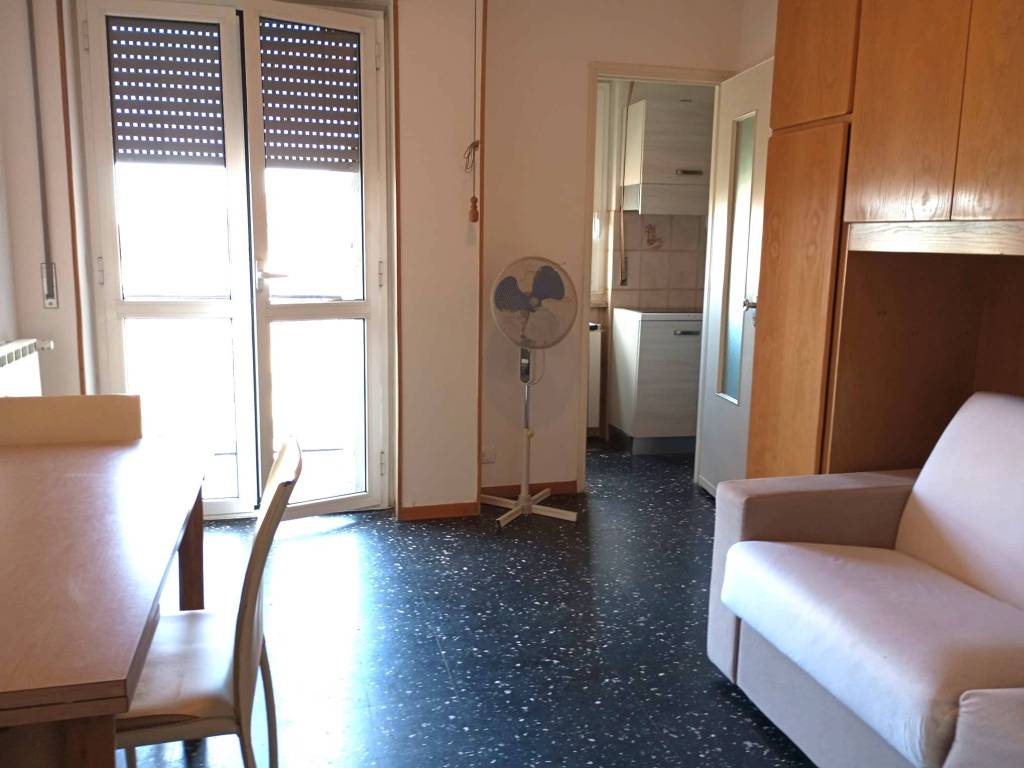 appartamento in affitto a Milano in zona Corvetto