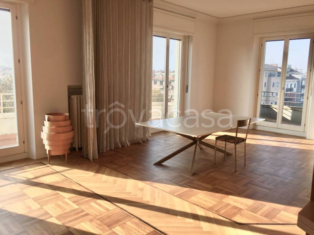 appartamento in affitto a Milano in zona Città Studi