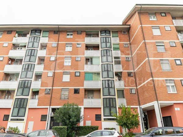 appartamento in affitto a Milano in zona Chiesa Rossa