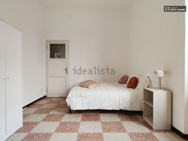 appartamento in affitto a Milano in zona Famagosta