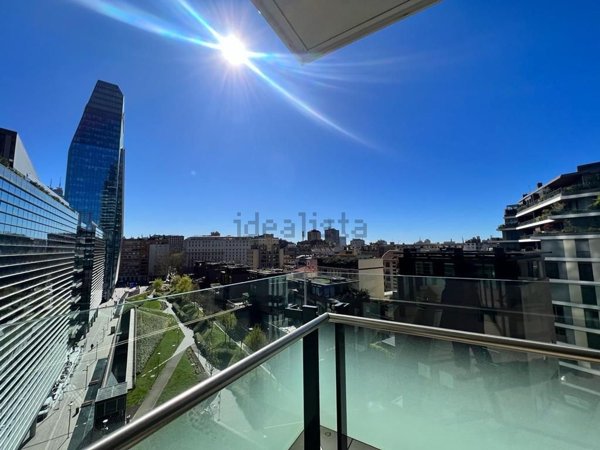 appartamento in affitto a Milano in zona Porta Nuova