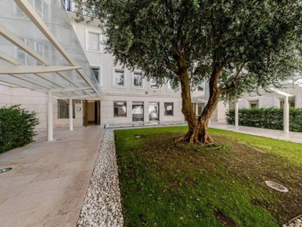 appartamento in affitto a Milano in zona Sant'Ambrogio