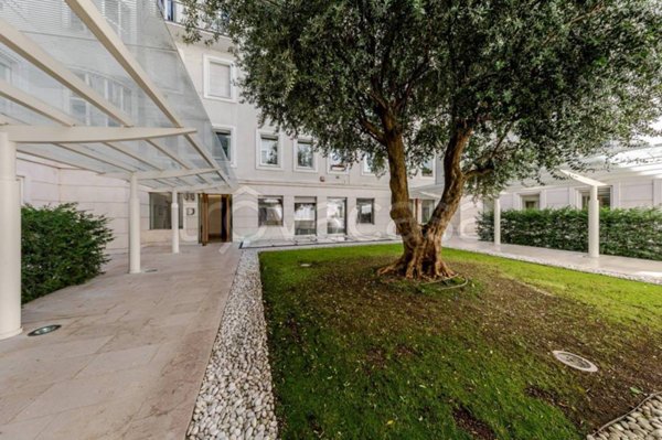appartamento in affitto a Milano in zona Sant'Ambrogio