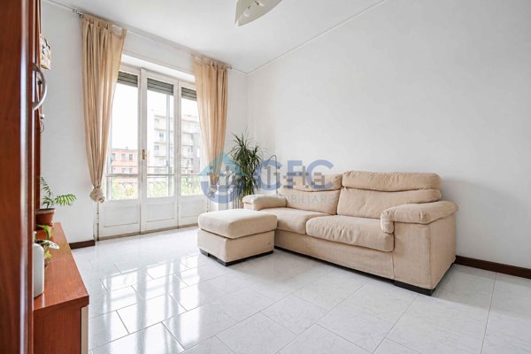 appartamento in affitto a Milano in zona XXII Marzo