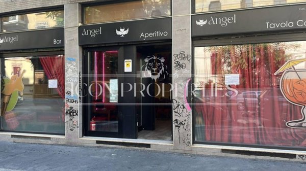 negozio in affitto a Milano in zona Cascina dei Pomi