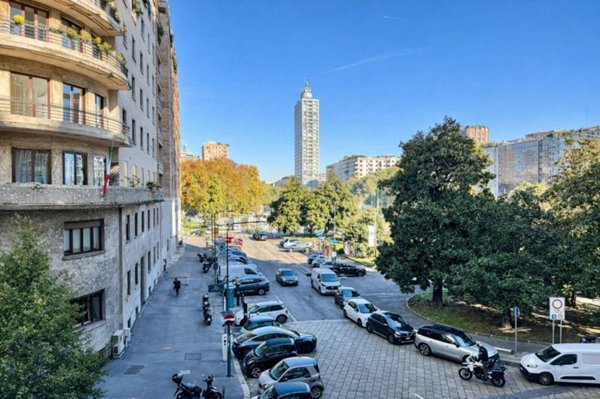 appartamento in affitto a Milano in zona Porta Nuova