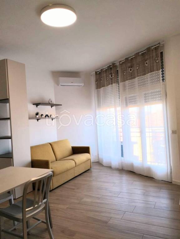 appartamento in affitto a Milano in zona Sant'Ambrogio