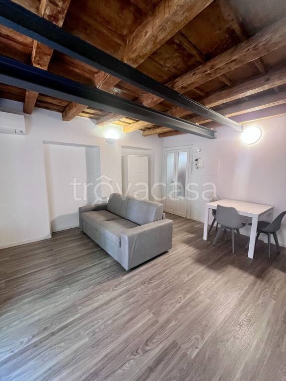 appartamento in affitto a Milano in zona Brera
