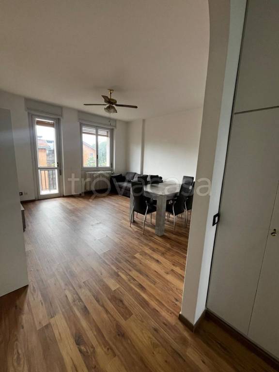 appartamento in affitto a Milano in zona Vigentino