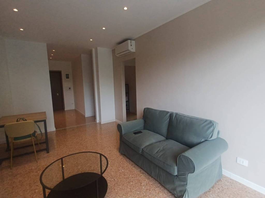 appartamento in affitto a Milano in zona Trenno