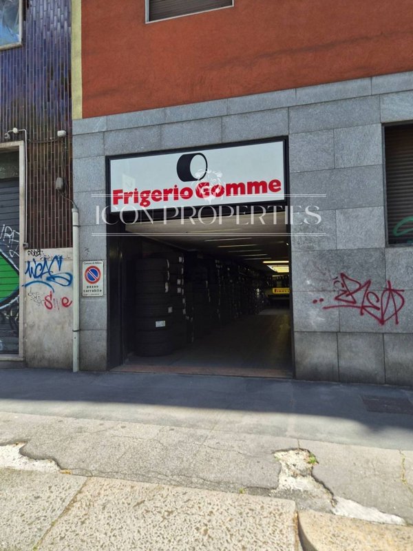 negozio in affitto a Milano in zona Loreto