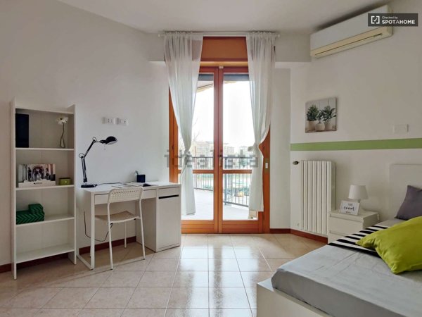 appartamento in affitto a Milano in zona Lorenteggio