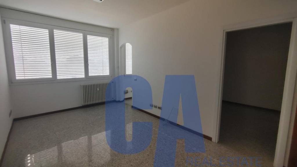 ufficio in affitto a Milano in zona Dergano