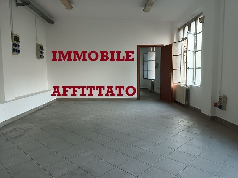 negozio in affitto a Milano in zona Affori