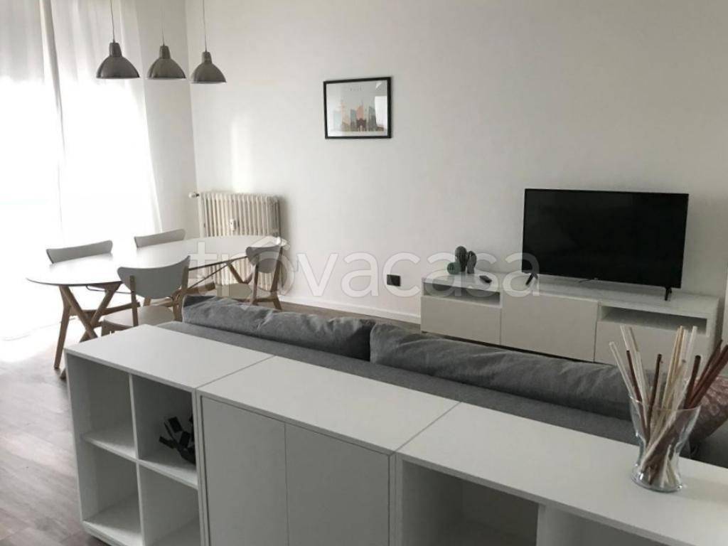 appartamento in affitto a Milano in zona Isola