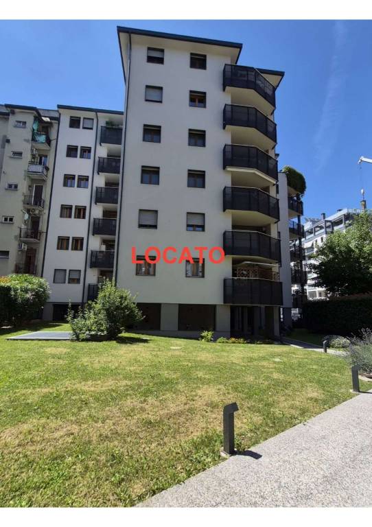 appartamento in affitto a Milano in zona Piazzale Lodi