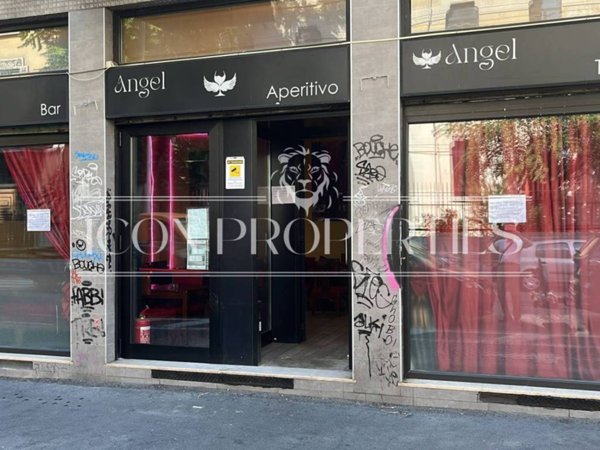 negozio in affitto a Milano in zona Cascina dei Pomi
