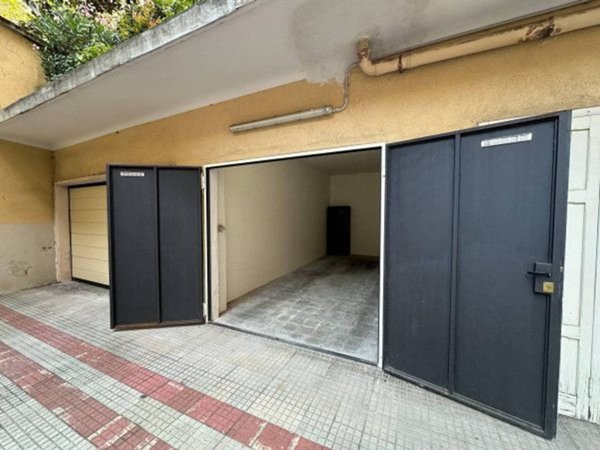 negozio in affitto a Milano in zona Porta Magenta