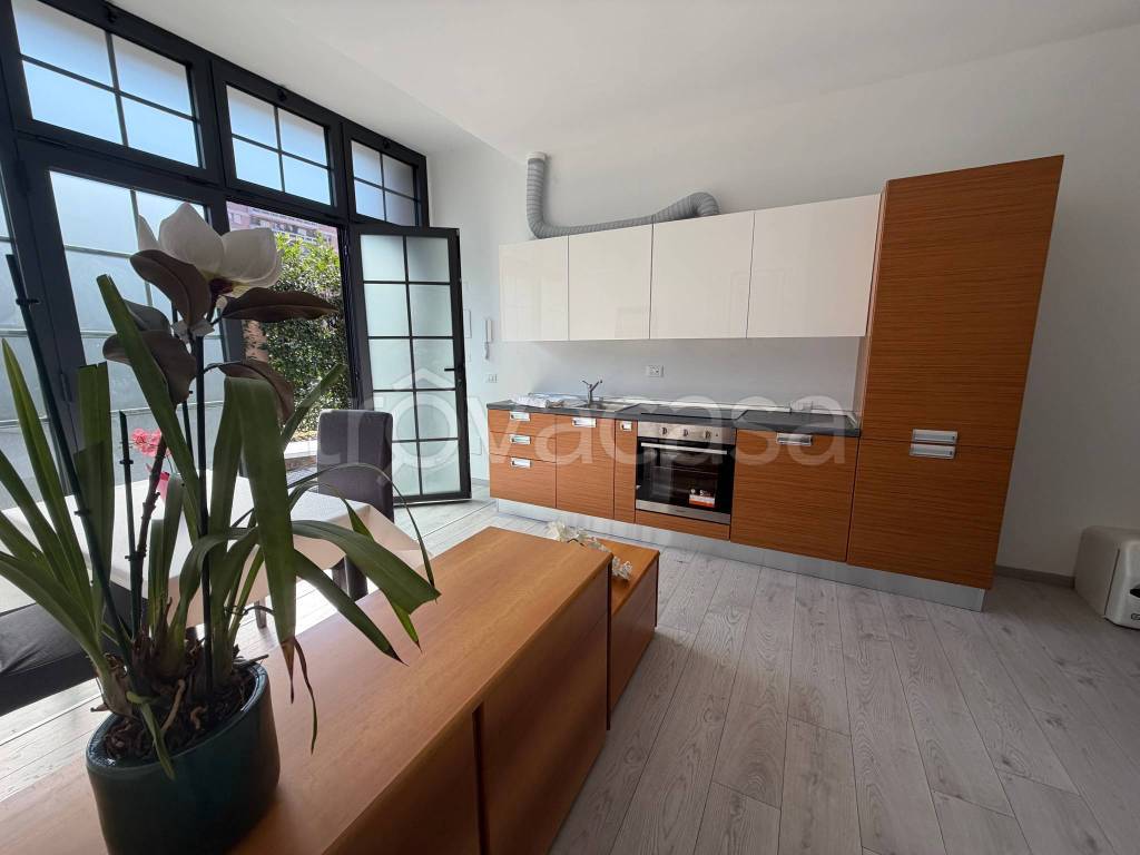 appartamento in affitto a Milano in zona Vigentino