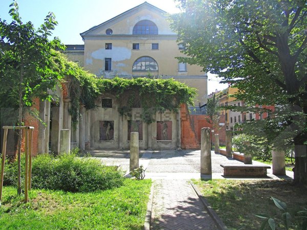 appartamento in affitto a Milano in zona Sant'Ambrogio
