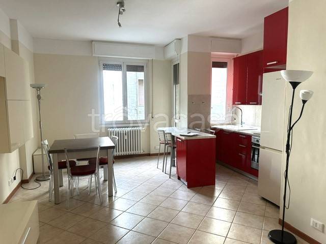appartamento in affitto a Milano in zona Lorenteggio