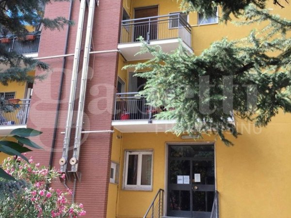appartamento in affitto a Milano in zona Barona