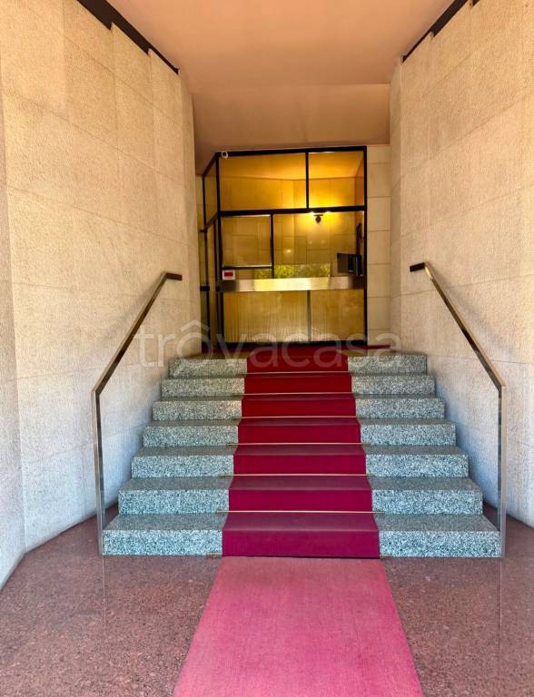 ufficio in affitto a Milano in zona Stazione Centrale