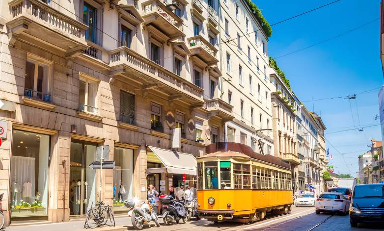 negozio in affitto a Milano in zona Solari