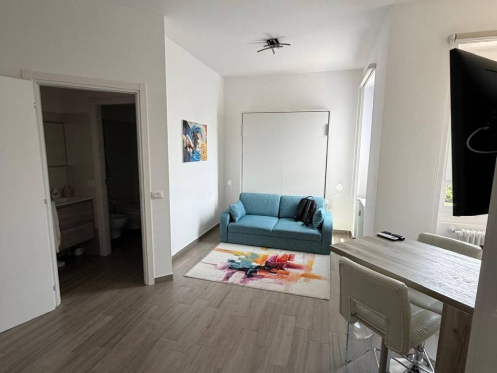 appartamento in affitto a Milano in zona Famagosta