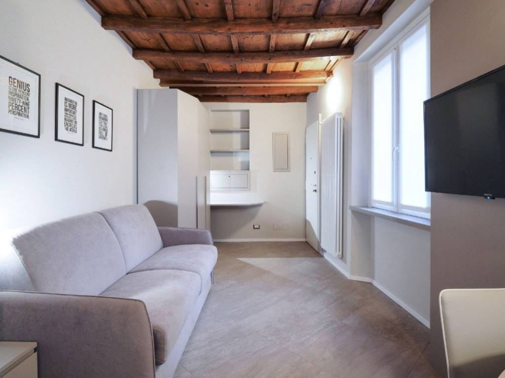 appartamento in affitto a Milano in zona Porta Ticinese