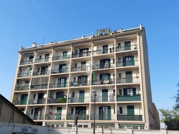 appartamento in affitto a Milano in zona Garegnano