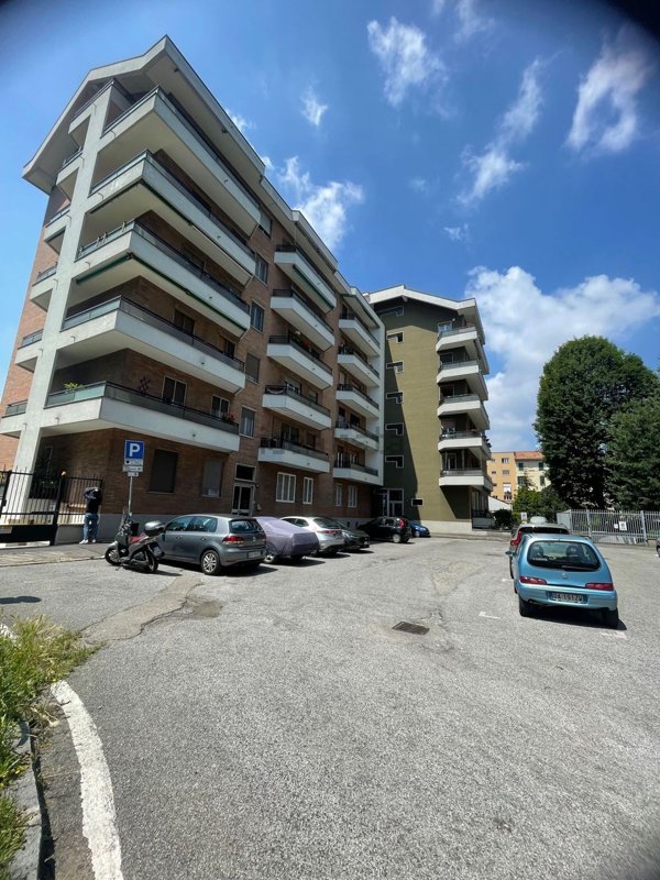 appartamento in affitto a Milano in zona Stadera