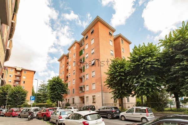 appartamento in affitto a Milano in zona Corvetto