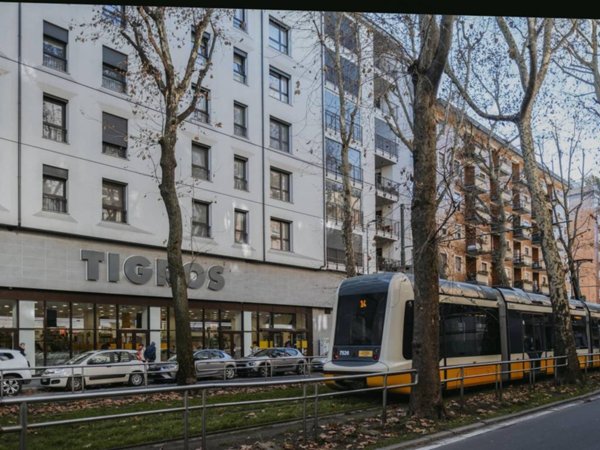 appartamento in affitto a Milano in zona Lorenteggio