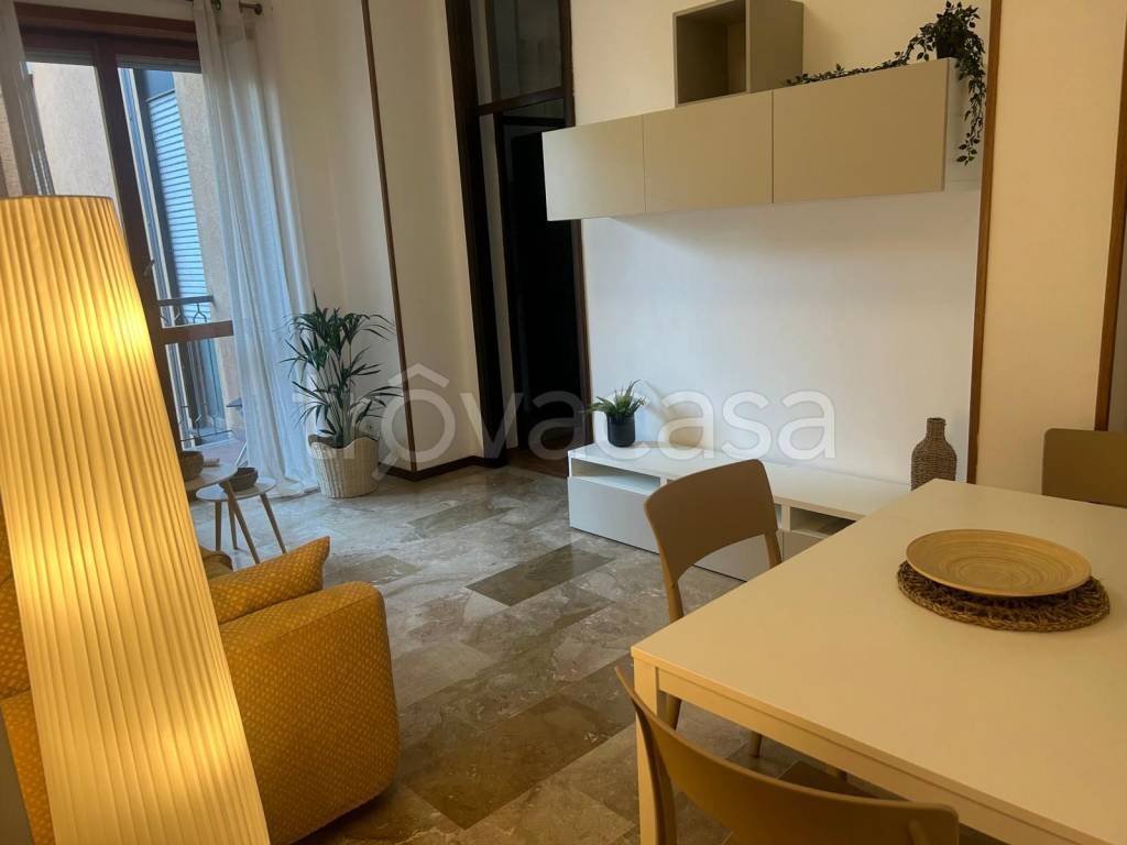 appartamento in affitto a Milano in zona Dergano