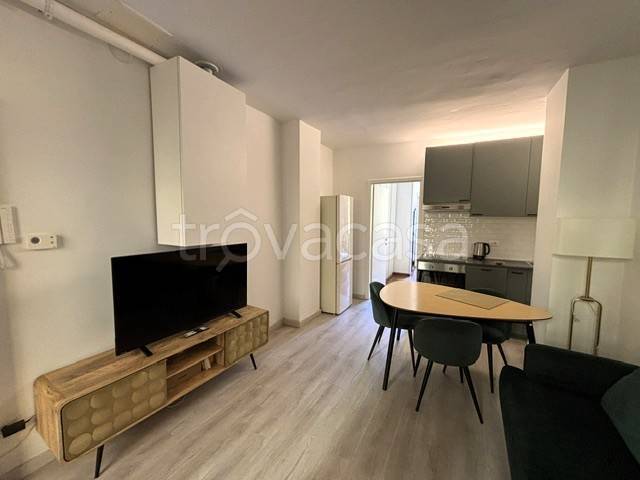 appartamento in affitto a Milano in zona Guastalla
