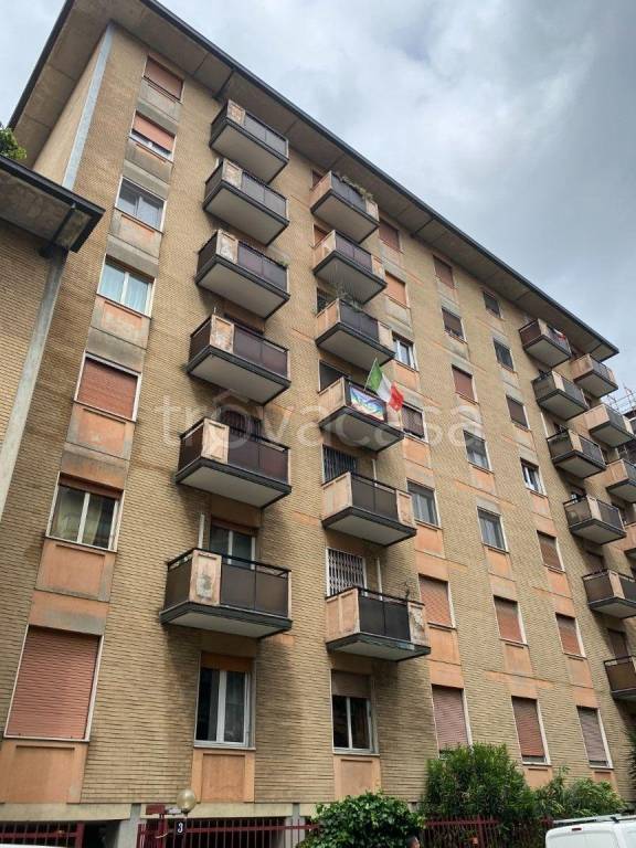 appartamento in affitto a Milano in zona Precotto