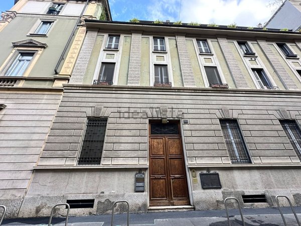 ufficio in affitto a Milano in zona Guastalla
