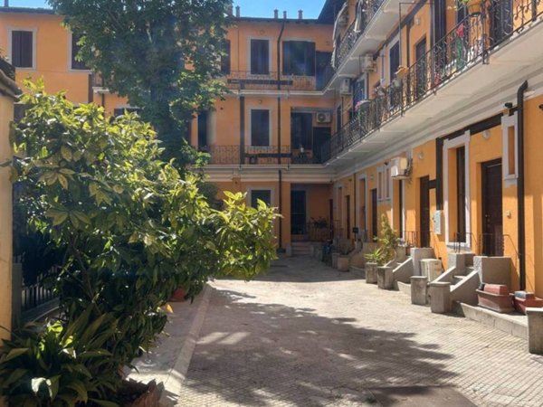 appartamento in affitto a Milano in zona Stadera